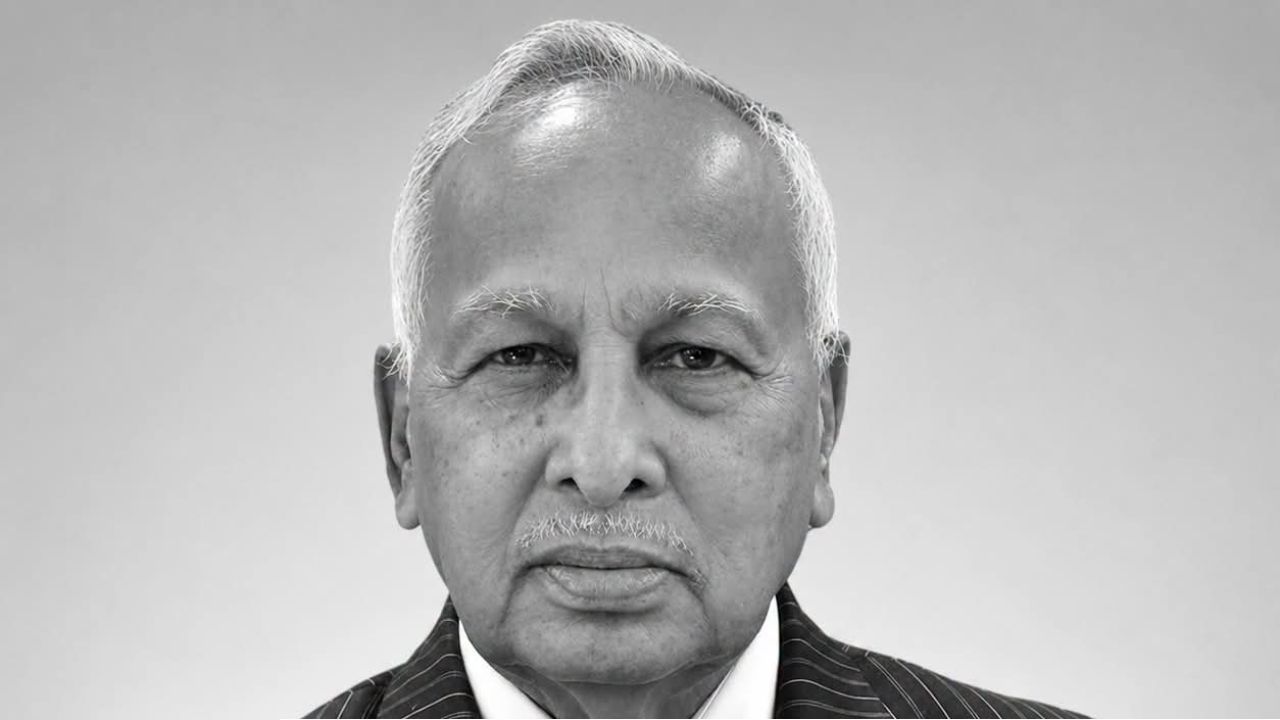 ব্যারিস্টার জমির উদ্দিন সরকারের মৃত্যুতে প্রধানমন্ত্রীর শোক ও দুঃখ প্রকাশ 