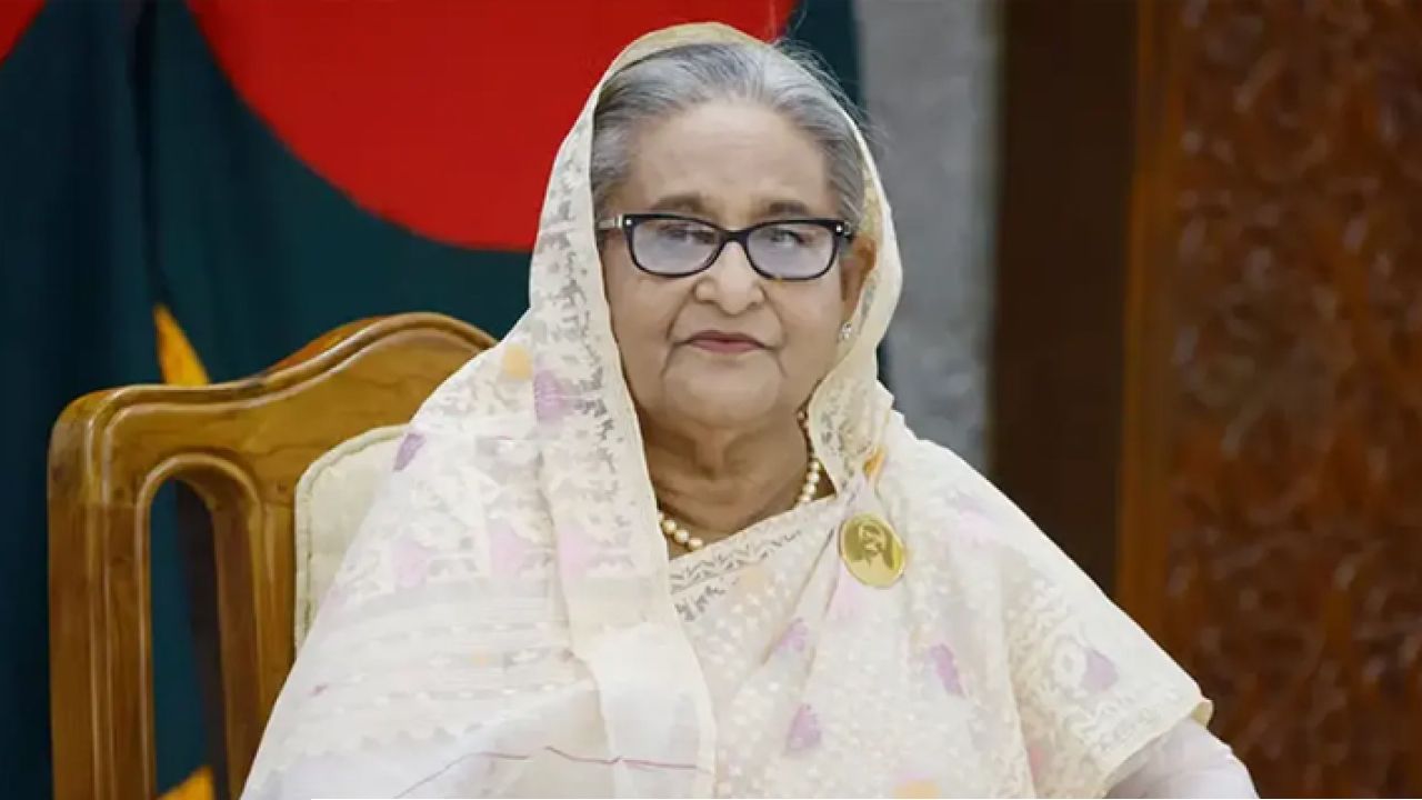 শেখ হাসিনা বছরে ৩৫ কোটি টাকার খাবার খেতেন