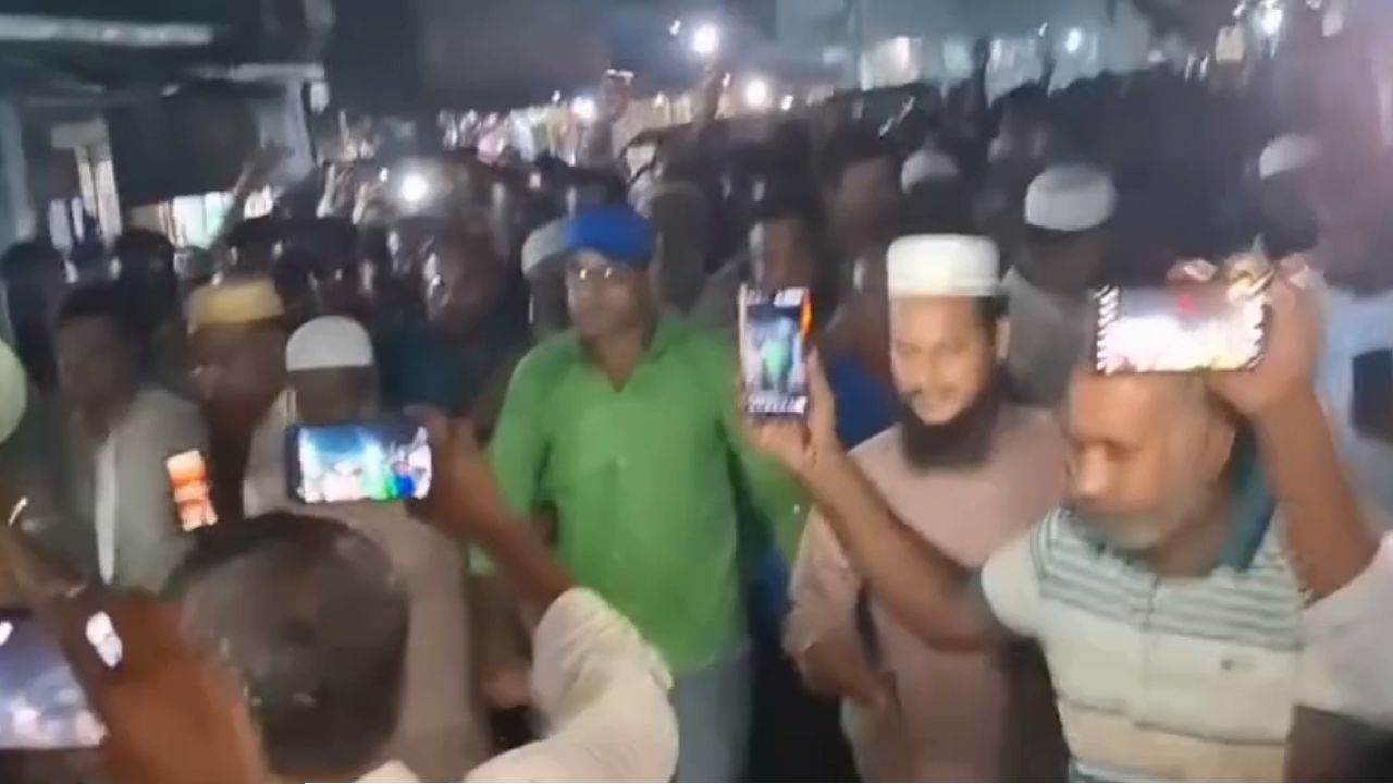 আখতারুজ্জামানকে গ্রেপ্তারের প্রতিবাদে কটিয়াদীতে জামায়াতের বিক্ষোভ।